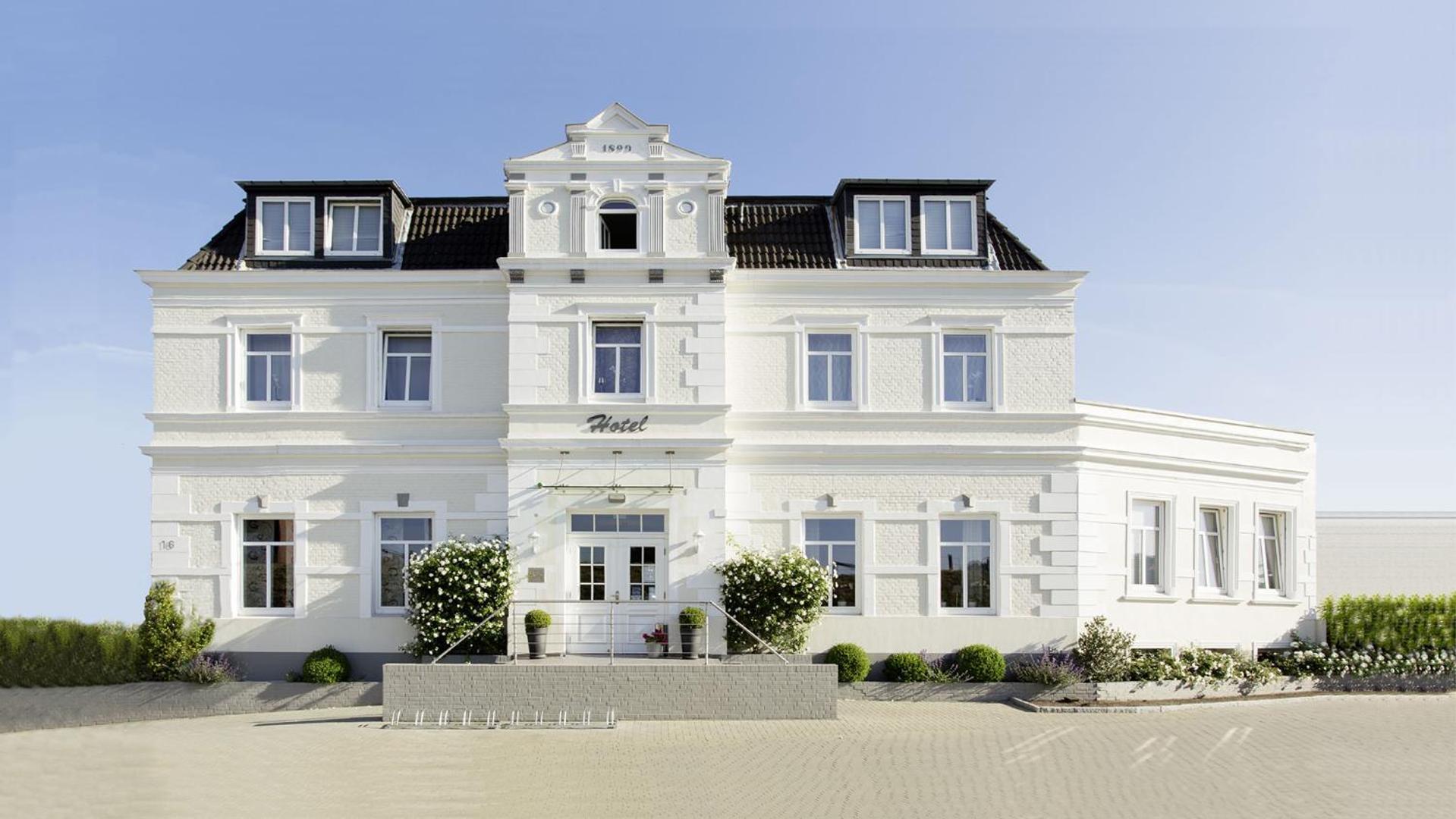 Hotel Kleiner Yachthafen Brunsbuttel Exterior foto
